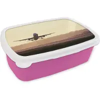 MuchoWow Broodtrommel Roze - Lunchbox - Brooddoos - Een vliegtuig dat net aan het opstijgen is - 18x12x6 cm - Kinderen - Meisje