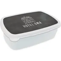 MuchoWow Broodtrommel Wit - Lunchbox - Brooddoos - Hotel oma - Spreuken - Quotes - Oma - 18x12x6 cm - Volwassenen