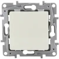 Legrand Kruisschakelaar Niloé Crème