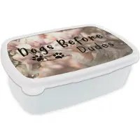 MuchoWow Broodtrommel Wit - Lunchbox - Brooddoos - Quotes - Spreuken - Hond - Dogs before dudes - 18x12x6 cm - Volwassenen