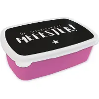 MuchoWow Broodtrommel Roze - Lunchbox Meester - Quotes - De allerleukste meester - Spreuken - Brooddoos 18x12x6 cm - Brood lunch box - Broodtrommels voor kinderen en volwassenen