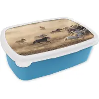 MuchoWow Broodtrommel Blauw - Lunchbox - Brooddoos - Galopperende Mongoolse paarden in Mongolië - 18x12x6 cm - Kinderen - Jongen