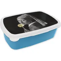 MuchoWow Broodtrommel Blauw - Lunchbox - Brooddoos - Meisje met de parel - Johannes Vermeer - Zwart - Wit - 18x12x6 cm - Kinderen - Jongen