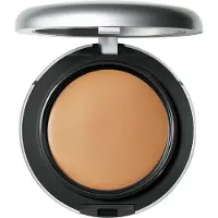 MAC Studio Fix Tech Cream-To-Powder Foundation 10 g - NC20