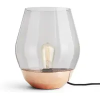 New Works Bowl tafellamp raw copper, licht rookkleurig glas
