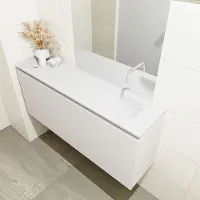 Mondiaz olan 120 cm toiletmeubel linen. Lex wastafel talc rechts geen kraangat