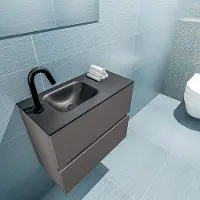 Mondiaz ADA 60cm toiletmeubel dark grey. LEX wastafel urban links 1 kraangat