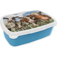 MuchoWow Broodtrommel Blauw - Lunchbox - Brooddoos - Koeien - Dieren - Weiland - Natuur - 18x12x6 cm - Kinderen - Jongen