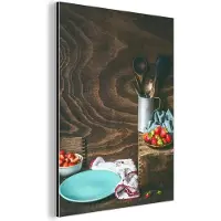 MuchoWow Wanddecoratie Metaal - Aluminium Schilderij Industrieel - Rustiek - Fruit - Keukengerei - Aardbei - 120x160 cm - Dibond - Foto op aluminium - Industriële muurdecoratie - Voor de woonkamer/slaapkamer