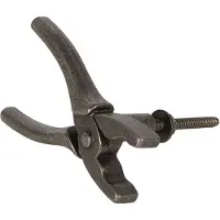 Clayre & Eef Deurknop Knijptang 7x3x5 Cm Bruin Metaal Meubelknop Kastknop Bruin Meubelknop Kastknop