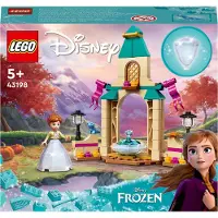 LEGO 43198 Disney: Anna's kasteelplein uit Frozen 2, met een mini-figuur van Anna