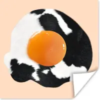 PosterMonkey Poster ei - Fotoposter - Ei - Eten - Koeienprint - Koe - Dieren - 75x75 cm - Muurposter - Wanddecoratie