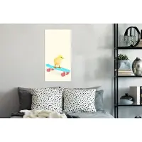 PosterMonkey Poster Kuiken - Geel - Skateboard - Blauw - Dieren - 40x80 cm