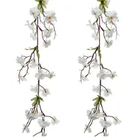 Everlands 2x stuks kunstbloem/bloesem takken slingers - wit - 187 cm - Kunstplanten