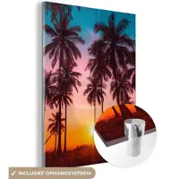 MuchoWow Glasschilderij zonsondergang - Palmboom - Horizon - Natuur - Tropisch - Wanddecoratie - Schilderij glas - Foto op glas - Woonkamer - 120x160 cm - Kamer decoratie - Muurdecoratie - Glasplaat