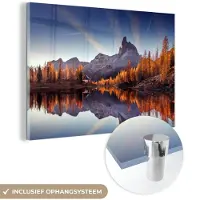 MuchoWow Glasschilderij Natuur - Schilderij glas - Bergen - Herfst - Meer - Landschap - Foto op glas - Kamerdecoratie - 180x120 cm - Woonkamer - Wanddecoratie glas - Muurdecoratie - Glasplaat