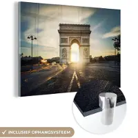 MuchoWow Glasschilderij 120x80 cm - Schilderij acrylglas - Parijs - Arc de Triomphe - Zon - Foto op glas - Schilderijen