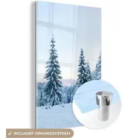 MuchoWow Glasschilderij 20x30 cm - Schilderij acrylglas - Winter - Sneeuw - Bomen - Foto op glas - Schilderijen