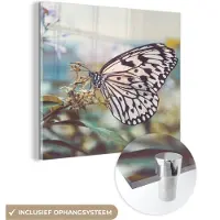 MuchoWow Glasschilderij 20x20 cm - Schilderij acrylglas - Vlinder - Bloemen - Lente - Foto op glas - Schilderijen
