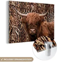 MuchoWow Glasschilderij 180x120 cm - Schilderij acrylglas - Panterprint - Dieren - Schotse hooglander - Foto op glas - Schilderijen