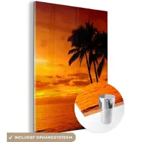 MuchoWow Glasschilderij - Acrylplaat - Palmboom - Oranje - Zonsondergang - Zee - Glazen schidlerij - Foto op glas - Wanddecoratie - Kamer decoratie - Acrylglas - 30x40 cm - Schilderijen woonkamer