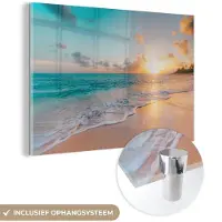 MuchoWow Glasschilderij - Foto op glas - Strand - Zon - Wolken - Zee - Zomer - Acrylglas - Wanddecoratie - Schilderij strand - Glas schilderij - 150x100 cm - Schilderijen woonkamer