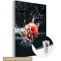 MuchoWow Glasschilderij 30x40 cm - Schilderij acrylglas - Tomaat - Groente - Stilleven - Water - Rood - Foto op glas - Schilderijen