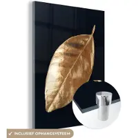 MuchoWow Glasschilderij 120x160 cm - Schilderij acrylglas - Bladeren - Black en gold - Luxe - Natuur - Planten - Foto op glas - Schilderijen