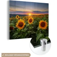 MuchoWow Glasschilderij - Foto op glas - Zonnebloem - Zon - Bloemen - Nacht - Geel - Schilderij bloemen - Wanddecoratie bloemen - Glazen schilderij - Acrylglas - 160x120 cm - Muurdecoratie
