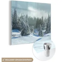 MuchoWow Glasschilderij 20x20 cm - Schilderij acrylglas - Bos - Sneeuw - Winter - Foto op glas - Schilderijen
