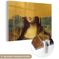 MuchoWow Glasschilderij 60x40 cm - Schilderij acrylglas - Mona Lisa - Goud - Da Vinci - Foto op glas - Schilderijen