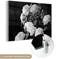 MuchoWow Glasschilderij 180x120 cm - Schilderij acrylglas - Bloemen - Zwart wit - Natuur - Planten - Rozen - Foto op glas - Schilderijen