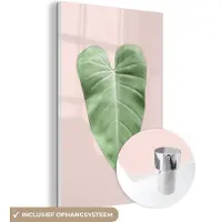 MuchoWow Glasschilderij 40x60 cm - Schilderij acrylglas - Blad - Groen - Natuur - Roze - Foto op glas - Schilderijen