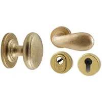 Hardbrass Voordeurset Pragma/Olympia 3-delig linkswijzend SKG3 met kerntrekbeveiliging - messing getrommeld