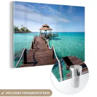 MuchoWow Glasschilderij 120x80 cm - Schilderij acrylglas - Zee - Pier - Bar - Foto op glas - Muurdecoratie woonkamer - Wanddecoratie slaapkamer - Schilderijen