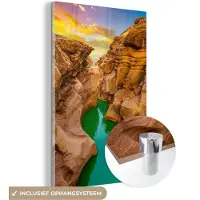 MuchoWow Glasschilderij - Wanddecoratie - Rotsen - Rivier - Wolken - Natuur - Foto op glas - Acrylplaat - Schilderij glas - 100x150 cm - Wanddecoratie - Acrylglas