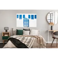 PosterMonkey Architectuur - Hek - Wit - Blauw - Deuren
