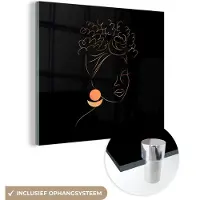 MuchoWow Glasschilderij 90x90 cm - Schilderij acrylglas - Vrouw - Goud - Zwart - Line art - Foto op glas - Schilderijen
