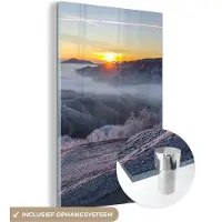 MuchoWow Glasschilderij 120x180 cm - Schilderij acrylglas - Winter - Bergen - Zon - Avond - Foto op glas - Schilderijen