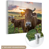 MuchoWow - Glasschilderij - Foto op glas - Koeien - Zonsondergang - Natuur - Dieren - Koe - Schilderij op glas - Acrylglas - Kamer decoratie - 40x30 cm - Wanddecoratie