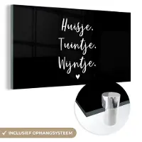 MuchoWow Glasschilderij 80x40 cm - Schilderij acrylglas - Huisje, tuintje, wijntje - Quotes - Tekst - Wijn - Thuis - Foto op glas - Schilderijen