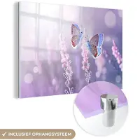 MuchoWow Glasschilderij - Foto op glas - Vlinder - Lavendel - Bloemen - Zon - Insecten - 30x20 cm - Acrylverf - Glasschilderij vlinders - Glasschilderij bloemen - Schilderij glas - Muurdecoratie