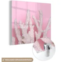 MuchoWow Glasschilderij 90x90 cm - Schilderij acrylglas - Koraal - Roze - Zomer - Foto op glas - Schilderijen