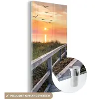MuchoWow - Glasschilderij - Foto op glas - Strand - Vogels - Zonsondergang - Duin - Acrylplaat - Wanddecoratie - Schilderij glas - Glasschilderij strand - Acrylglas - 20x40 cm - Schilderijen woonkamer