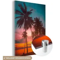 MuchoWow Glasschilderij - Foto op glas - Acrylglas - Palmboom - Strand - Zee - Zon - 60x80 cm - Glasschilderij strand - Glasschilderij natuur - Schilderij glas - Kamer decoratie - Woonkamer