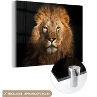 MuchoWow Glasschilderij - Acrylglas - Leeuw - Zwart - Dier - Muurdecoratie - Schilderij glas - 160x120 cm - Foto op glas