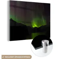 MuchoWow Glasschilderij 160x120 cm - Schilderij acrylglas - Aurora - Sterrenhemel - Bergen - Foto op glas - Schilderijen