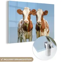 MuchoWow - Glasschilderij - Foto op glas - Wanddecoratie - Koeien - Koe - Dieren - Natuur - Kalfjes - Kamer decoratie - Glasschilderij dieren - 180x120 cm - Acrylglas - Schilderijen woonkamer