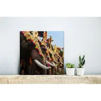 MuchoWow Glasschilderij 20x20 cm - Schilderij acrylglas - Olifant - Parade - Dieren - Foto op glas - Schilderijen