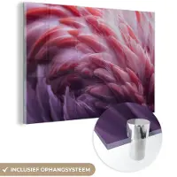 MuchoWow Glasschilderij roze - Veren - Flamingo - Vogel - Glasplaat - Woonkamer decoratie - Foto op glas - Wanddecoratie glas - Glasschilderijen - 180x120 cm - Glas - Schilderij glas - Glazen plaat
